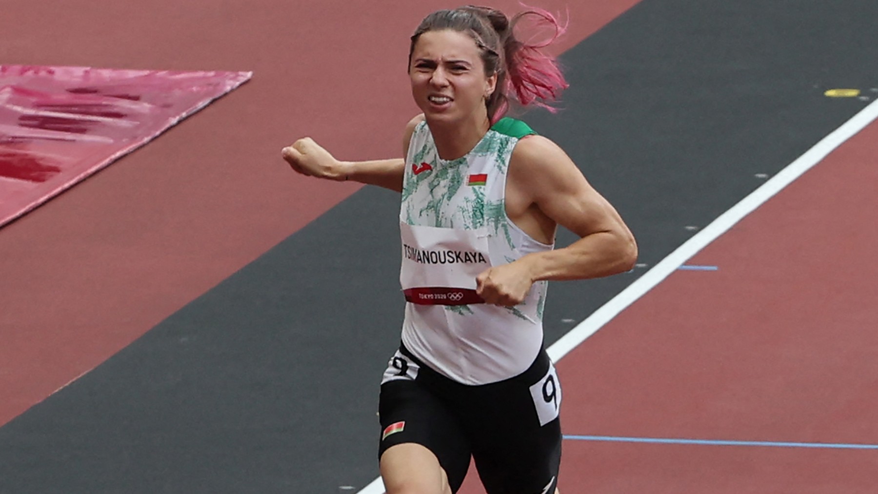 Krystsina Tsimanouskaya, durante una carrera. (AFP)