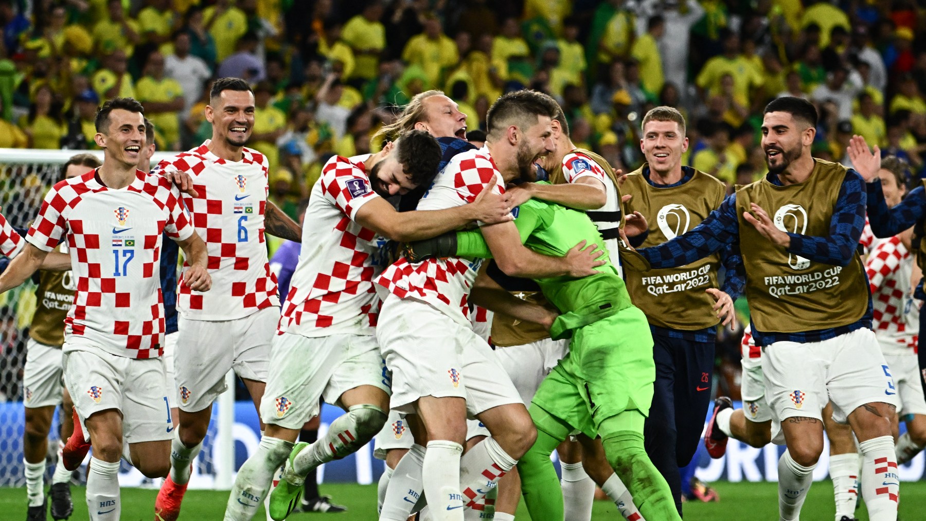 Croacia ya es semifinalista del Mundial. (AFP)