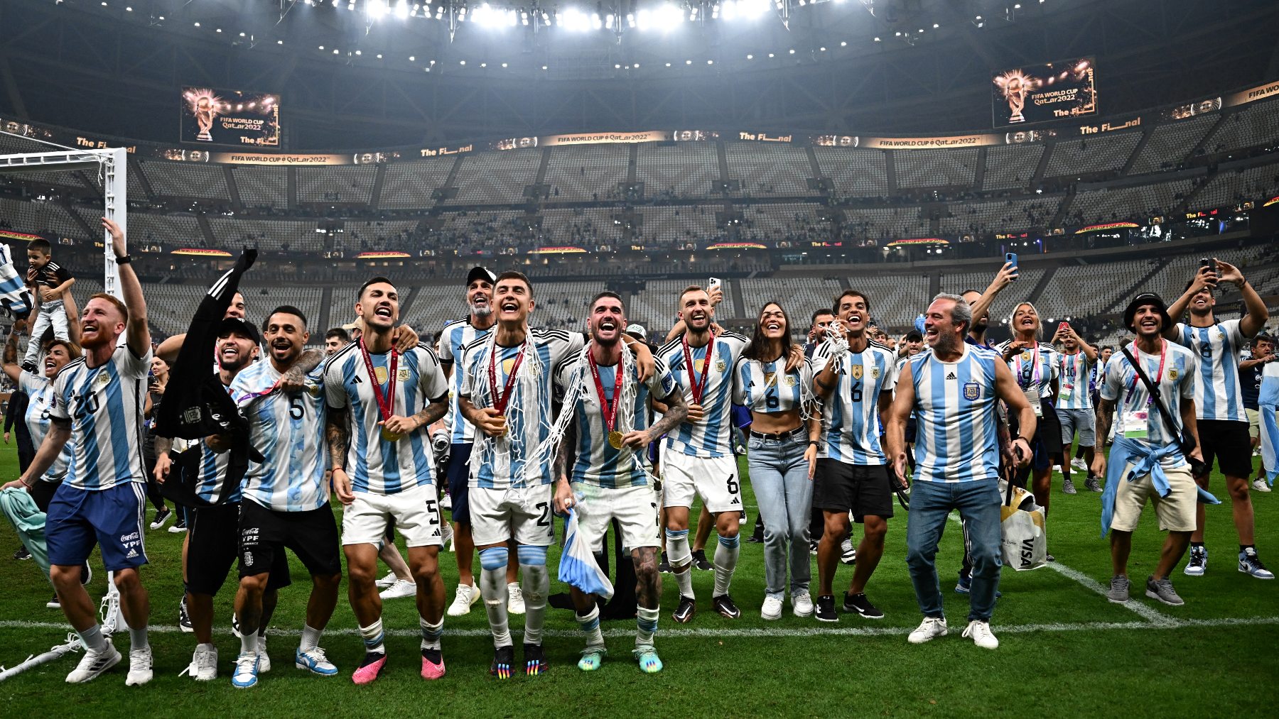 Argentina festeja el título. (AFP)