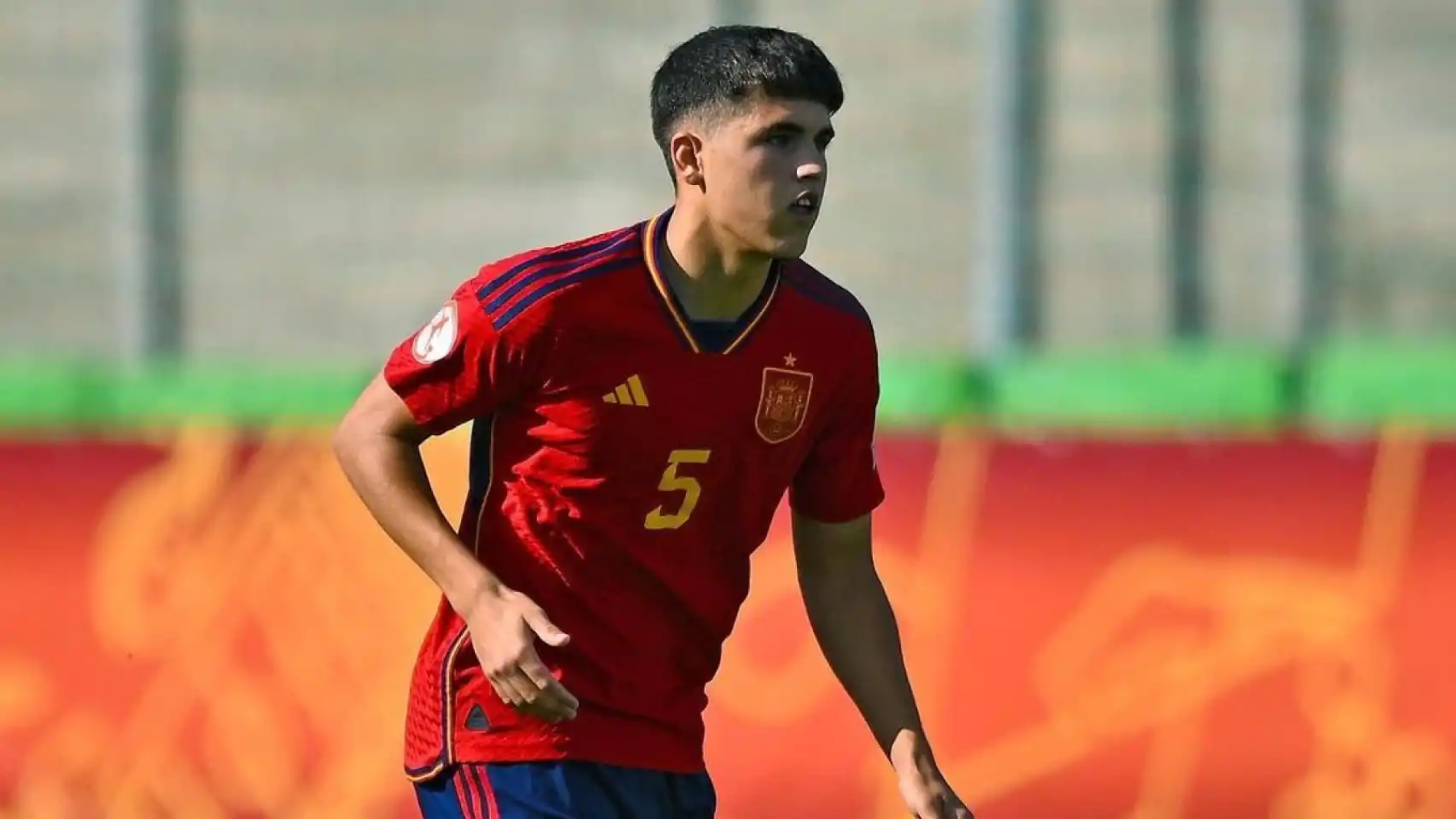 Cubarsí se convierte en el segundo futbolista más joven en ir convocado con la Absoluta.